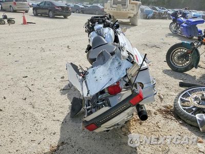 Czwarte zdjęcie samochodu z boku: 2004 HARLEY-DAVIDSON FLHTCUI VIN:1HD1FCW174Y607846 - miniatura