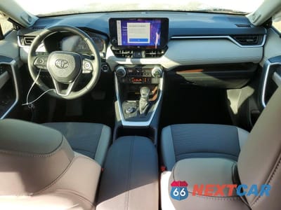 Zdjęcie 8 z 13 samochodu: 2025 TOYOTA RAV4 LIMITED VIN:JTMD6RFV2SJ068207 - miniatura