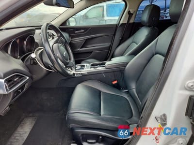 Zdjęcie 7 z 12 samochodu: 2017 JAGUAR XE PREMIUM VIN:SAJAJ4BV8HA964239 - miniatura