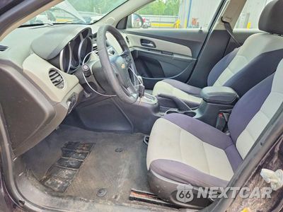 Zdjęcie 7 z 12 samochodu: 2015 CHEVROLET CRUZE LS VIN:1G1PA5SH7F7141314 - miniatura