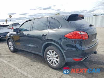 Drugie zdjęcie samochodu z przodu: 2013 PORSCHE CAYENNE VIN:WP1AA2A27DLA06202 - miniatura