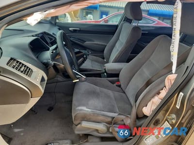 Zdjęcie 7 z 12 samochodu: 2006 HONDA CIVIC LX VIN:1HGFA16586L098736 - miniatura