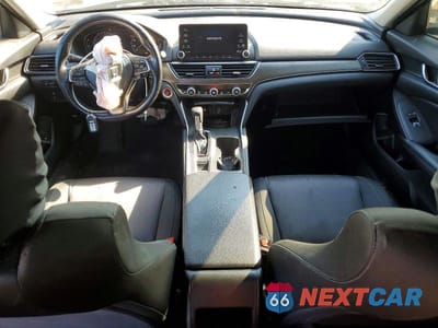 Zdjęcie 8 z 12 samochodu: 2020 HONDA ACCORD LX VIN:1HGCV1F10LA029048 - miniatura
