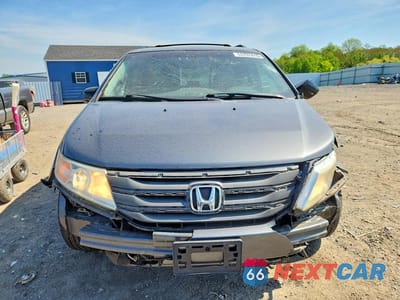 Piąte zdjęcie samochodu w środku: 2013 HONDA ODYSSEY EXL VIN:5FNRL5H67DB041401 - miniatura