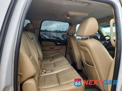 Zdjęcie 11 z 13 samochodu: 2007 CHEVROLET SUBURBAN K1500 VIN:3GNFK16337G121095 - miniatura