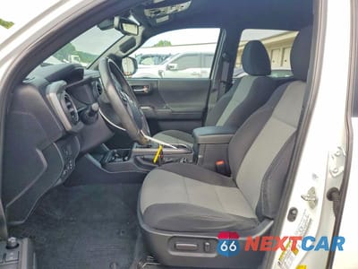 Zdjęcie 7 z 12 samochodu: 2020 TOYOTA TACOMA TRD OFF-ROAD VIN:3TMCZ5AN4LM361579 - miniatura