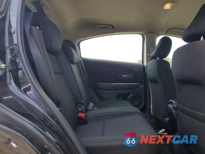 Zdjęcie 11 z 13 samochodu: 2018 HONDA HR-V LX VIN:3CZRU6H34JM703025 - miniatura