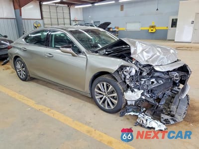 Czwarte zdjęcie samochodu z boku: 2020 LEXUS ES 350 BASE VIN:58ACZ1B12LU080921 - miniatura