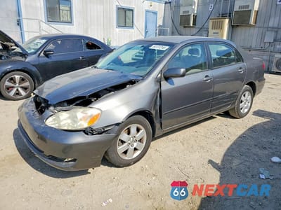 2005 TOYOTA COROLLA LE 1NXBR32E35Z413552 - główne zdjęcie licytacji z USA - miniatura