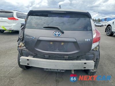 Zdjęcie 6 z 12 samochodu: 2015 TOYOTA PRIUS C TWO VIN:JTDKDTB3XF1575960 - miniatura
