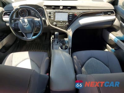 Zdjęcie 8 z 12 samochodu: 2020 TOYOTA CAMRY LE VIN:4T1C11AK6LU342044 - miniatura