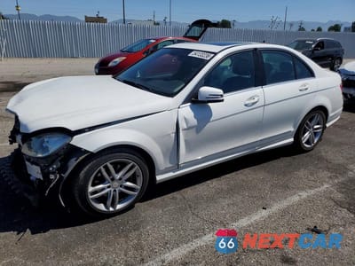 2014 MERCEDES-BENZ C 250 WDDGF4HB7EA953175 - główne zdjęcie licytacji z USA - miniatura