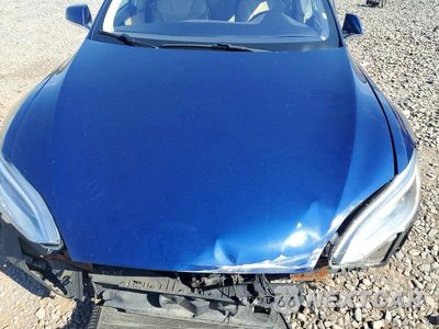 Zdjęcie 11 z 13 samochodu: 2016 TESLA MODEL S VIN:5YJSA1E40GF168188 - miniatura
