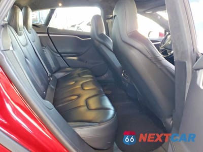 Zdjęcie 10 z 13 samochodu: 2016 TESLA MODEL S VIN:5YJSA1E15GF160044 - miniatura