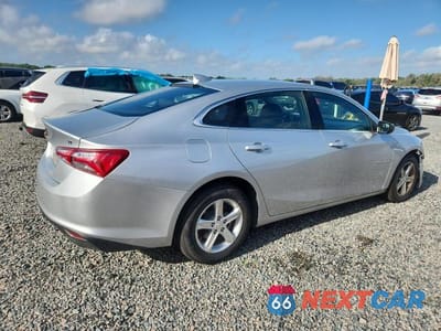 Trzecie zdjęcie samochodu z tyłu: 2022 CHEVROLET MALIBU LT VIN:1G1ZD5ST6NF157478 - miniatura