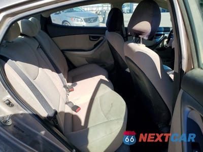 Zdjęcie 10 z 12 samochodu: 2014 HYUNDAI ELANTRA SE VIN:5NPDH4AE1EH518303 - miniatura