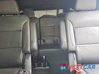 Zdjęcie 10 z 13 samochodu: 2021 CHEVROLET TAHOE K1500 LT VIN:1GNSKNKDXMR406621 - miniatura