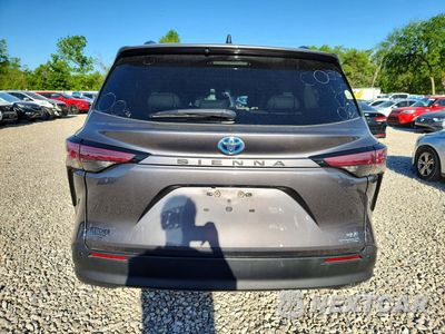 Zdjęcie 6 z 13 samochodu: 2022 TOYOTA SIENNA XLE VIN:5TDJRKEC1NS123285 - miniatura