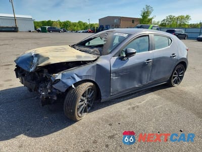 2026 MAZDA 3 PREFERRED JM1BPBLL1T1867704 - główne zdjęcie licytacji z USA - miniatura