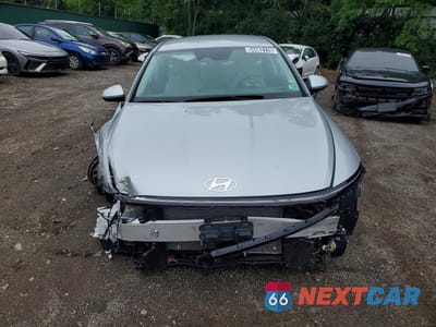 Piąte zdjęcie samochodu w środku: 2025 HYUNDAI SONATA SEL VIN:KMHL64JA3SA509776 - miniatura
