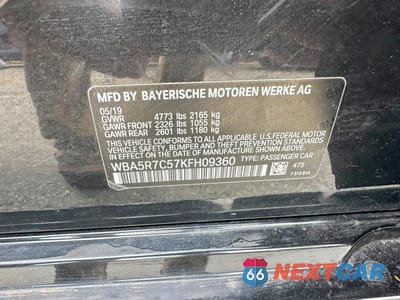 Zdjęcie 10 z 10 samochodu: 2019 BMW 330XI VIN:WBA5R7C57KFH09360 - miniatura