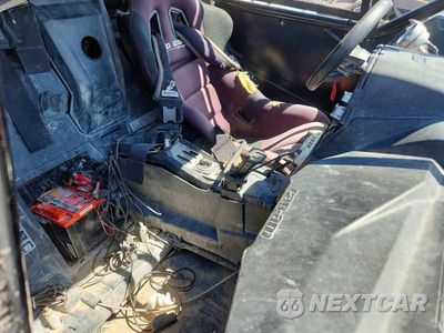 Piąte zdjęcie samochodu w środku: 2017 CAN-AM MAVERICK X3 UTILITY VEHICLE VIN:3JBVXAW20HK001849 - miniatura