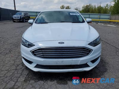 Piąte zdjęcie samochodu w środku: 2017 FORD FUSION SE VIN:3FA6P0H76HR206061 - miniatura