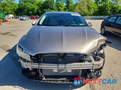 Piąte zdjęcie samochodu w środku: 2018 LINCOLN MKZ SELECT VIN:3LN6L5D9XJR622660 - miniatura