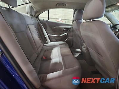 Zdjęcie 10 z 13 samochodu: 2013 CHEVROLET MALIBU LS VIN:1G11A5SA1DU108722 - miniatura