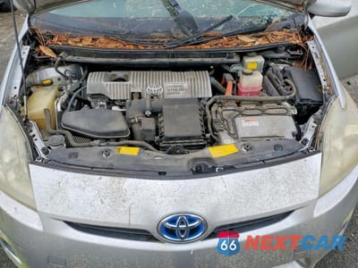 Zdjęcie 11 z 12 samochodu: 2011 TOYOTA PRIUS THREE VIN:JTDKN3DU8B1421454 - miniatura