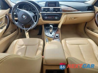 Zdjęcie 8 z 12 samochodu: 2014 BMW 320 I VIN:WBA3B1G51ENS77293 - miniatura