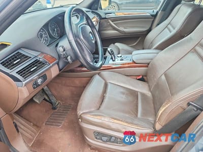 Zdjęcie 7 z 13 samochodu: 2008 BMW X5 4.8I VIN:5UXFE83568L162970 - miniatura