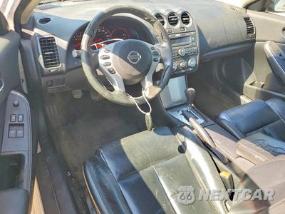 Zdjęcie 8 z 12 samochodu: 2009 NISSAN ALTIMA VIN:1N4AL24E19C155655 - miniatura