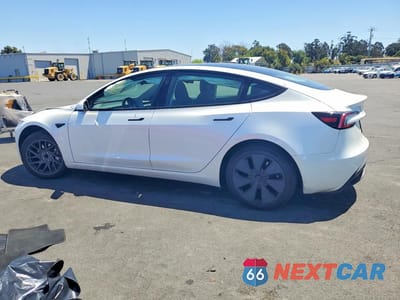 Drugie zdjęcie samochodu z przodu: 2025 TESLA MODEL 3 VIN:5YJ3E1EAXSF034912 - miniatura