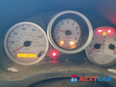 Zdjęcie 9 z 12 samochodu: 2005 TOYOTA RAV4 BASE VIN:JTEHD20V556035213 - miniatura