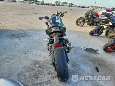 Czwarte zdjęcie samochodu z boku: 2024 KAWASAKI ZR900 M VIN:ML5ZRDM19RDA69523 - miniatura