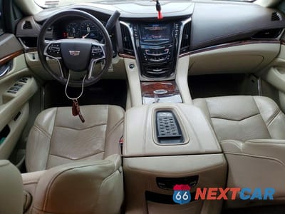 Zdjęcie 8 z 13 samochodu: 2015 CADILLAC ESCALADE LUXURY VIN:1GYS4MKJ5FR727269 - miniatura