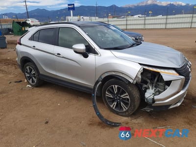 Czwarte zdjęcie samochodu z boku: 2023 MITSUBISHI ECLIPSE CROSS SE VIN:JA4ATWAA2PZ036052 - miniatura