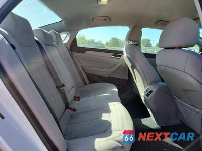 Zdjęcie 10 z 12 samochodu: 2019 HYUNDAI SONATA SEL VIN:5NPE34AF6KH812187 - miniatura