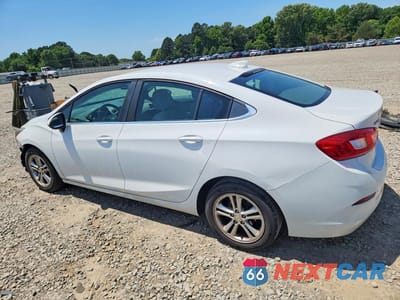 Drugie zdjęcie samochodu z przodu: 2017 CHEVROLET CRUZE LT VIN:3G1BE5SM3HS522013 - miniatura