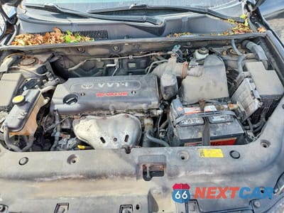 Zdjęcie 12 z 13 samochodu: 2006 TOYOTA RAV4 BASE VIN:JTMZD33V366018454 - miniatura