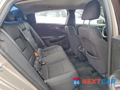 Zdjęcie 10 z 12 samochodu: 2022 CHEVROLET MALIBU LT VIN:1G1ZD5ST3NF135132 - miniatura