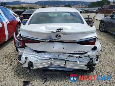 Zdjęcie 6 z 12 samochodu: 2025 LEXUS ES 300H LUXURY VIN:58AEA1C10SU058123 - miniatura