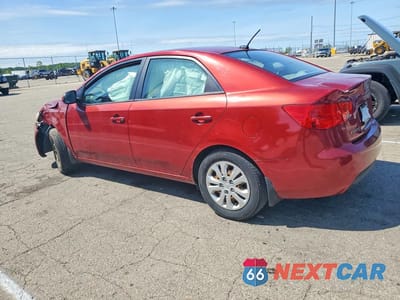 Drugie zdjęcie samochodu z przodu: 2011 KIA FORTE EX VIN:KNAFU4A23B5419923 - miniatura