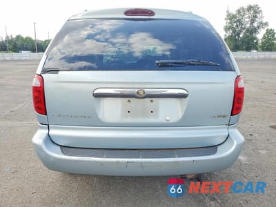 Zdjęcie 6 z 12 samochodu: 2002 CHRYSLER TOWN & COUNTRY LIMITED VIN:2C8GP64L82R550488 - miniatura