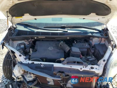 Zdjęcie 12 z 14 samochodu: 2014 TOYOTA SIENNA XLE 8-PASSENGER VIN:5TDYK3DC6ES437458 - miniatura