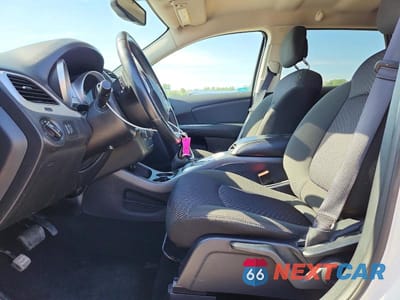 Zdjęcie 7 z 13 samochodu: 2015 DODGE JOURNEY SXT VIN:3C4PDDBG8FT606615 - miniatura