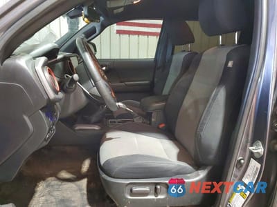 Zdjęcie 7 z 12 samochodu: 2020 TOYOTA TACOMA TRD OFF-ROAD VIN:3TYCZ5AN3LT005046 - miniatura