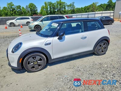 2024 MINI COOPER SE WMW13DJ01R2V88488 - główne zdjęcie licytacji z USA - miniatura
