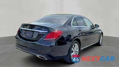 Czwarte zdjęcie samochodu z boku: 2019 MERCEDES-BENZ C 300 4MATIC VIN:55SWF8EB0KU315837 - miniatura